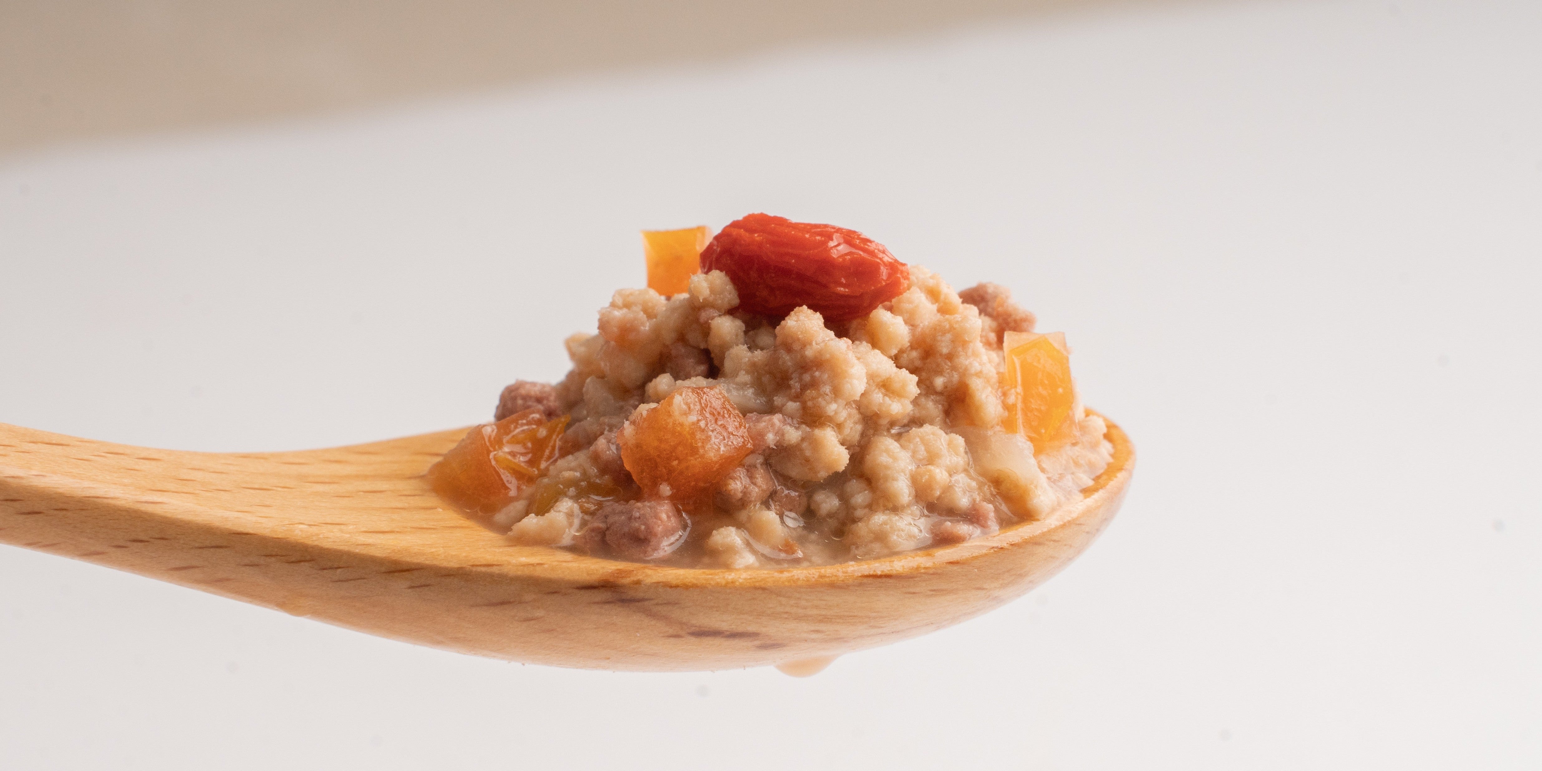 Cat Food Labels: What to Look For in Wet Food